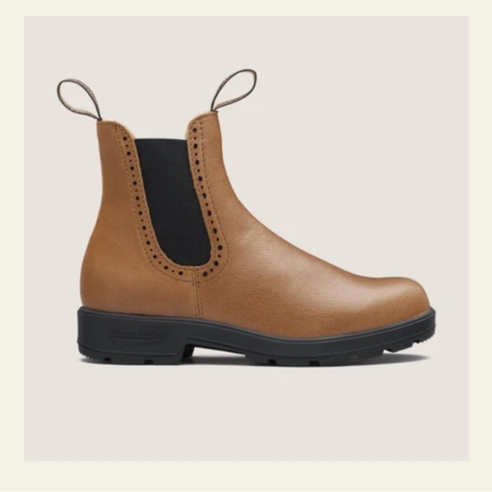 Blundstone Women’s 2215 Camel US Women’s 8 (AUS 5)